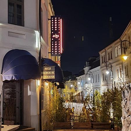 Acsa Inn Крайова Екстер'єр фото